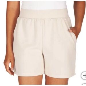 LAZYPANTS Luxe Shorts Women’s Size Small Cream Pockets Super Soft Stretchy